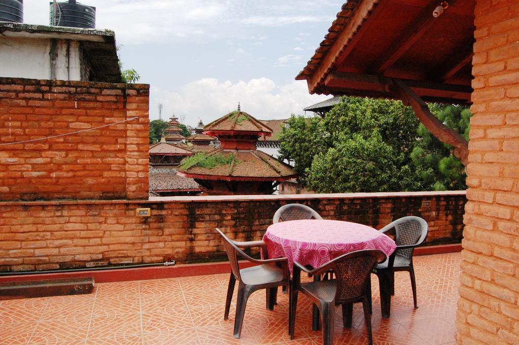 World Heritage Hotel And Apartments Κατμαντού Εξωτερικό φωτογραφία